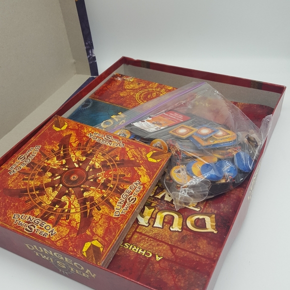 Dungeon Twister Christophe Boelinger Board Game 2 Player Complete 2005 - Picture 2 of 6